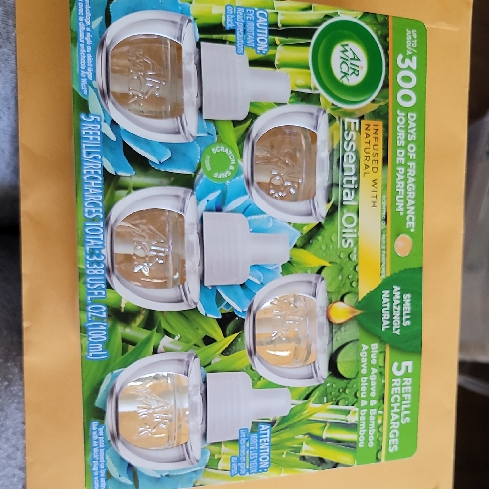 Air Wick Essential Blue Agave & Bamboo Oils Refills